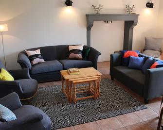 La Métairie - House with 4 bedrooms - private swimming pool - Alloue - Sala de estar