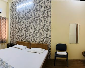 Rn Residency - Benarés - Habitación
