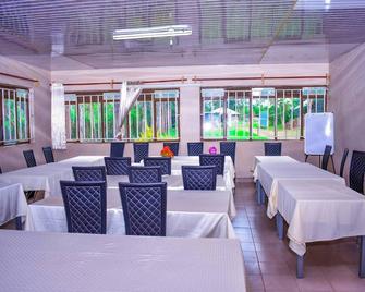 Goono Konyuka Beach Resort - Homa Bay - Restaurante