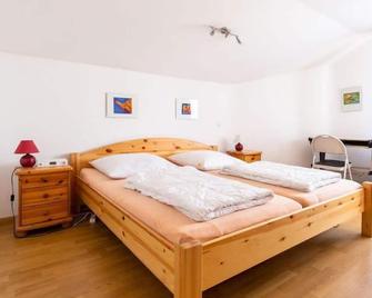 Apartment Ferienwohnpark Immenstaad-3 by Interhome - Immenstaad am Bodensee - Schlafzimmer