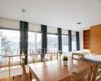 Central City Villa - Neuss - Essbereich