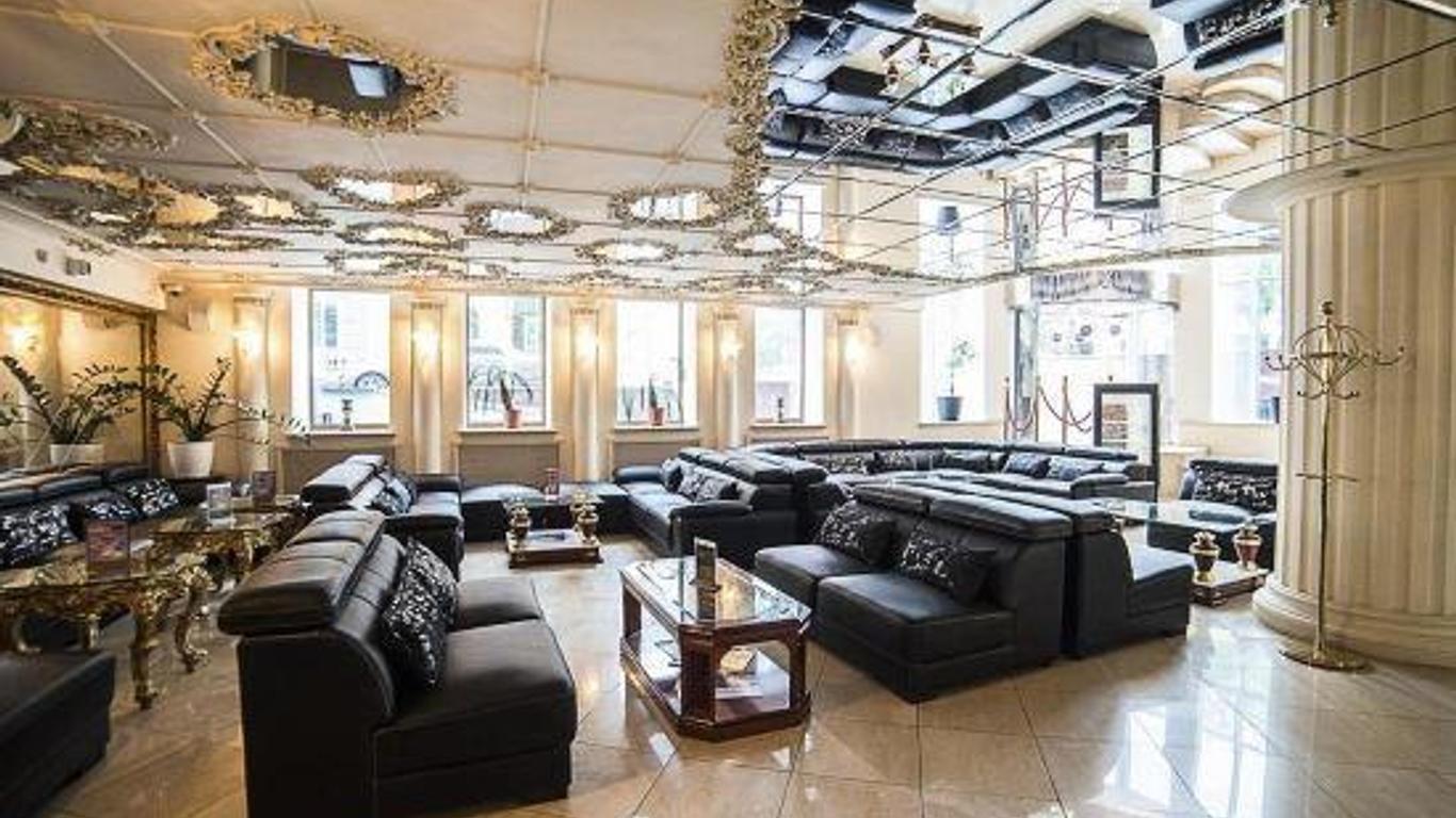 Golden Rooms Hotel