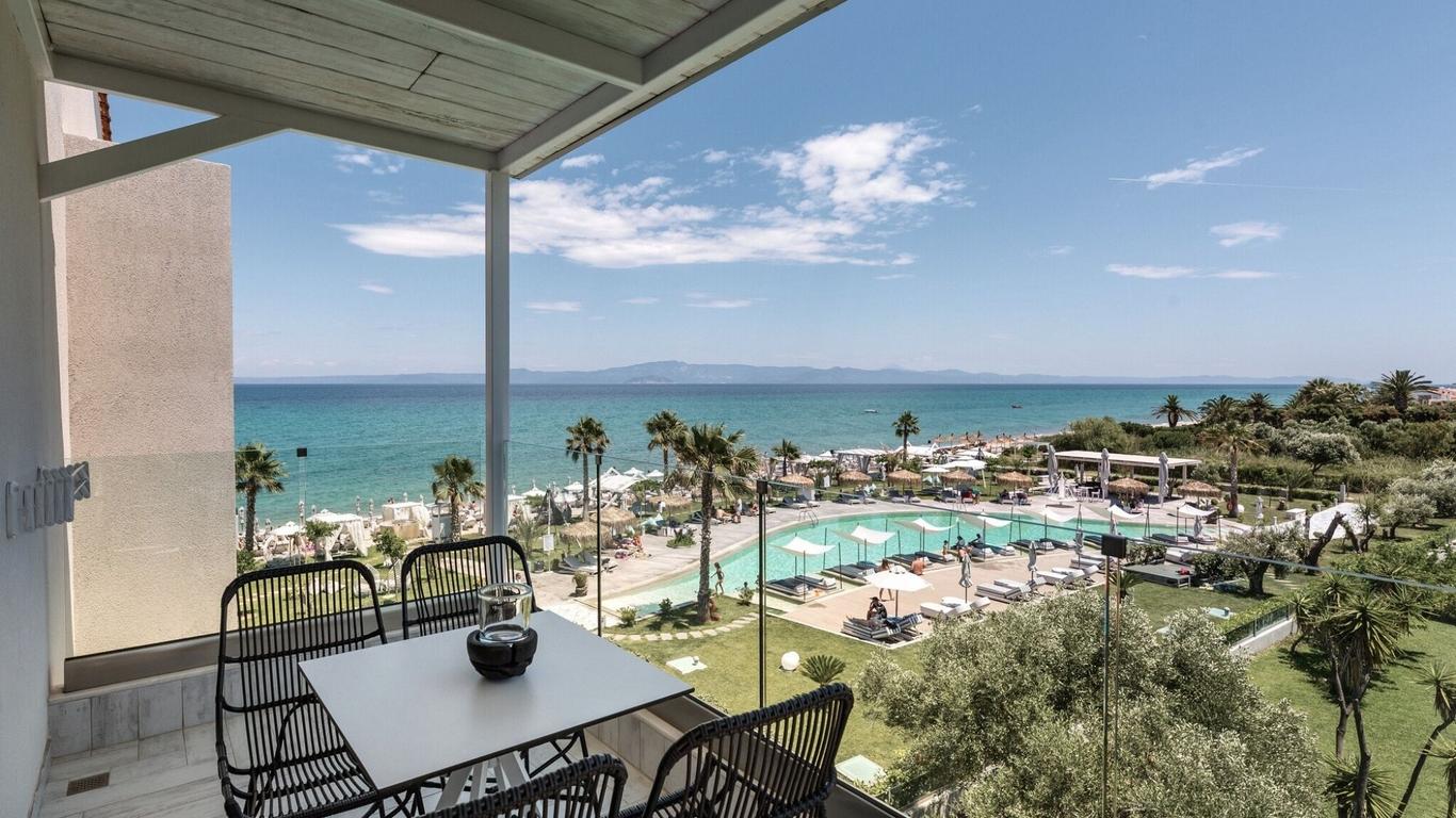 Blue Carpet Luxury Suites