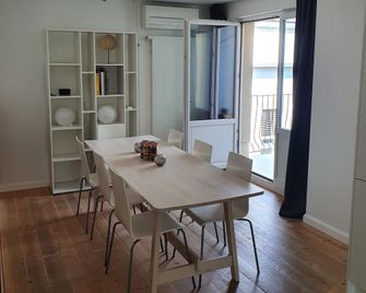 Top City Center Apartments location next to Lion Monument - Lucerne - Dining room
