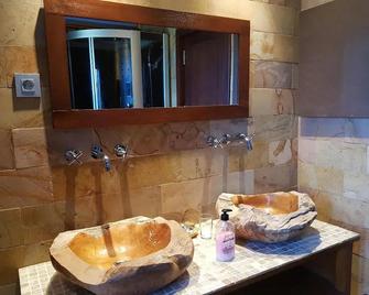 Casona Los Gamonales - Carreño