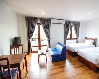 Tai-Shan Suites - Ratchaburi - Habitación
