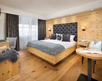 Hotel Weinbauer - Швангау - Спальня