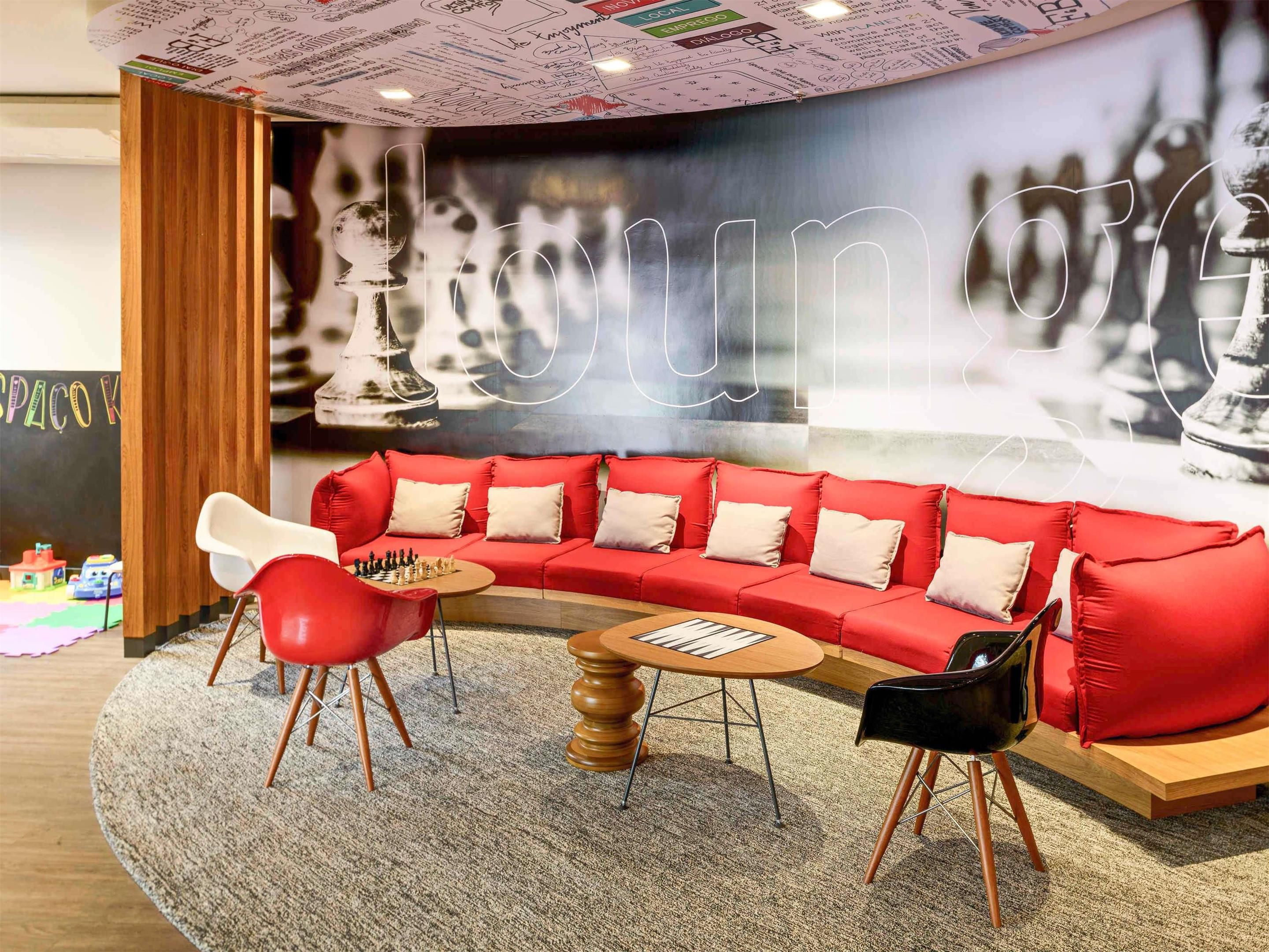 Ibis Joinville - ז'וינוויל - טרקלין