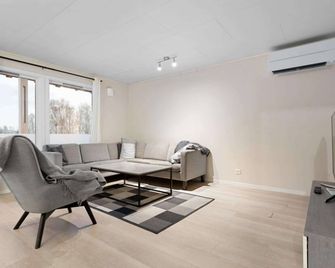 Lovly 3 Bedroom apartment with the view of aurora - Tromsø - Obývací pokoj