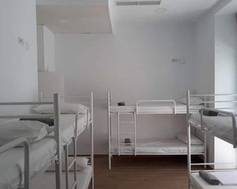 Hub Hostel Seville - Sevilla - Habitación