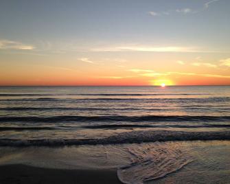 camping Paradise sunset lot with pool - Fort Myers Beach - Strand