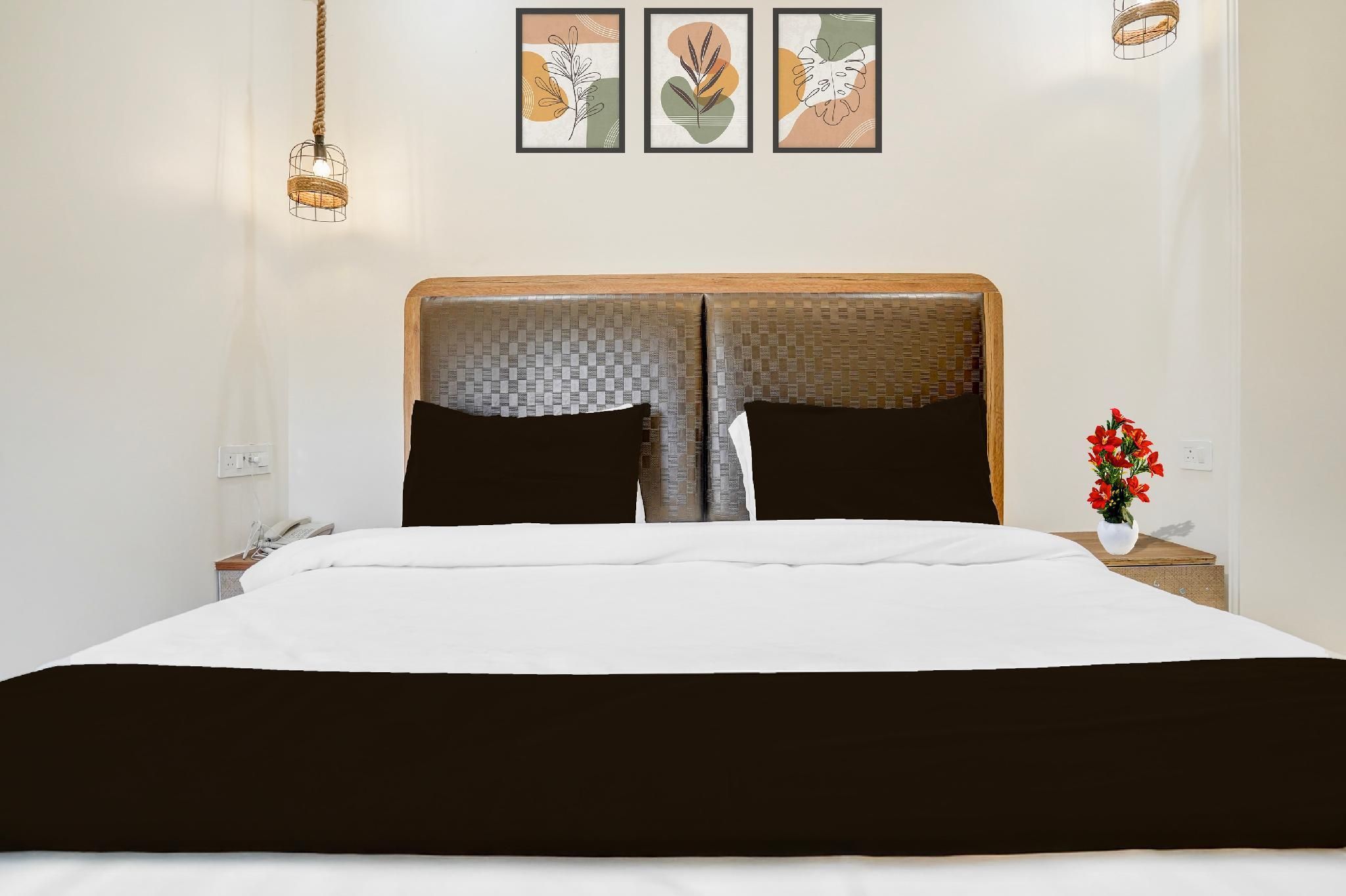 Super Townhouse Lahartara Railway Bridge Near Bus Stop - ורנאסי - חדר שינה