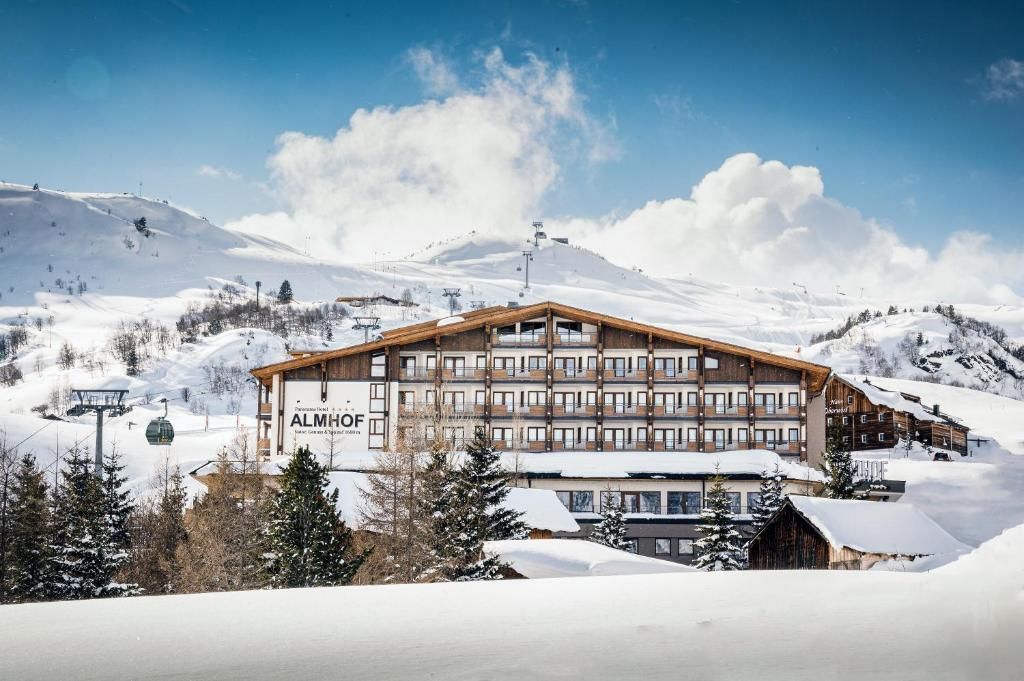 هوتل ألمهوف