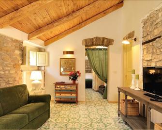 Residenza Matarazzo e Le Sue Soffitte - Castellabate - Soggiorno