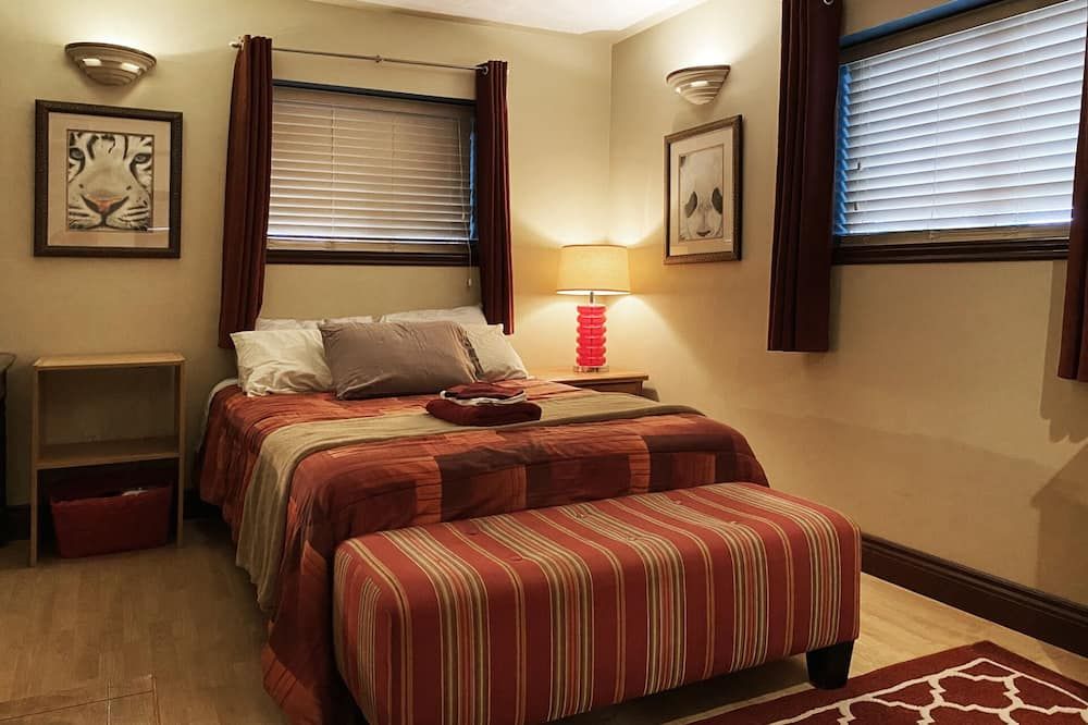 Spacious and Practical 4 Bed House - Sudbury - Bedroom