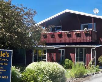 Rosie's - Hanmer Springs - Edificio