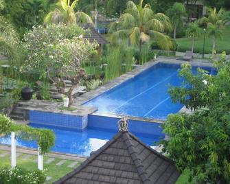 Blue Hill Tulamben - Kubu