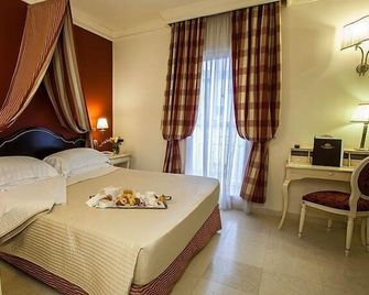 Palace Hotel Vieste - Vieste - Habitación