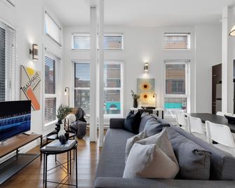 Liv Mtl Main - Mont-real - Sala