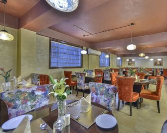 Batra Hotel And Residences - Srinagar - Ristorante