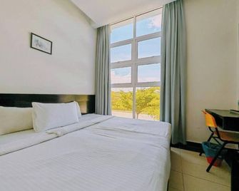 Citrine Hotel - Seri Iskandar - Bedroom