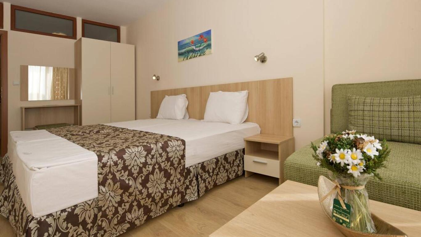 Karlovo Hotel