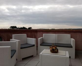 .Heating with private pool - Brindisi - Balcón