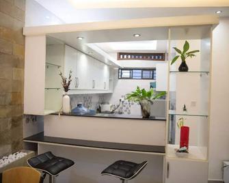 Uwalex Apartment - Kigali - Front desk