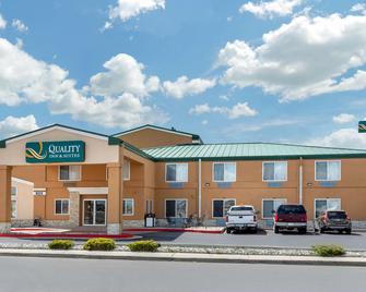 Quality Inn and Suites Limon - Limon - Building