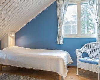 Villa kukkula by Interhome - Multia - Habitación