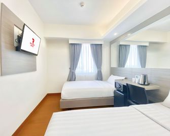 Red Planet Cebu - Cebu City
