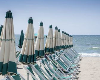 Miramare Resort - Tirrenia - Playa