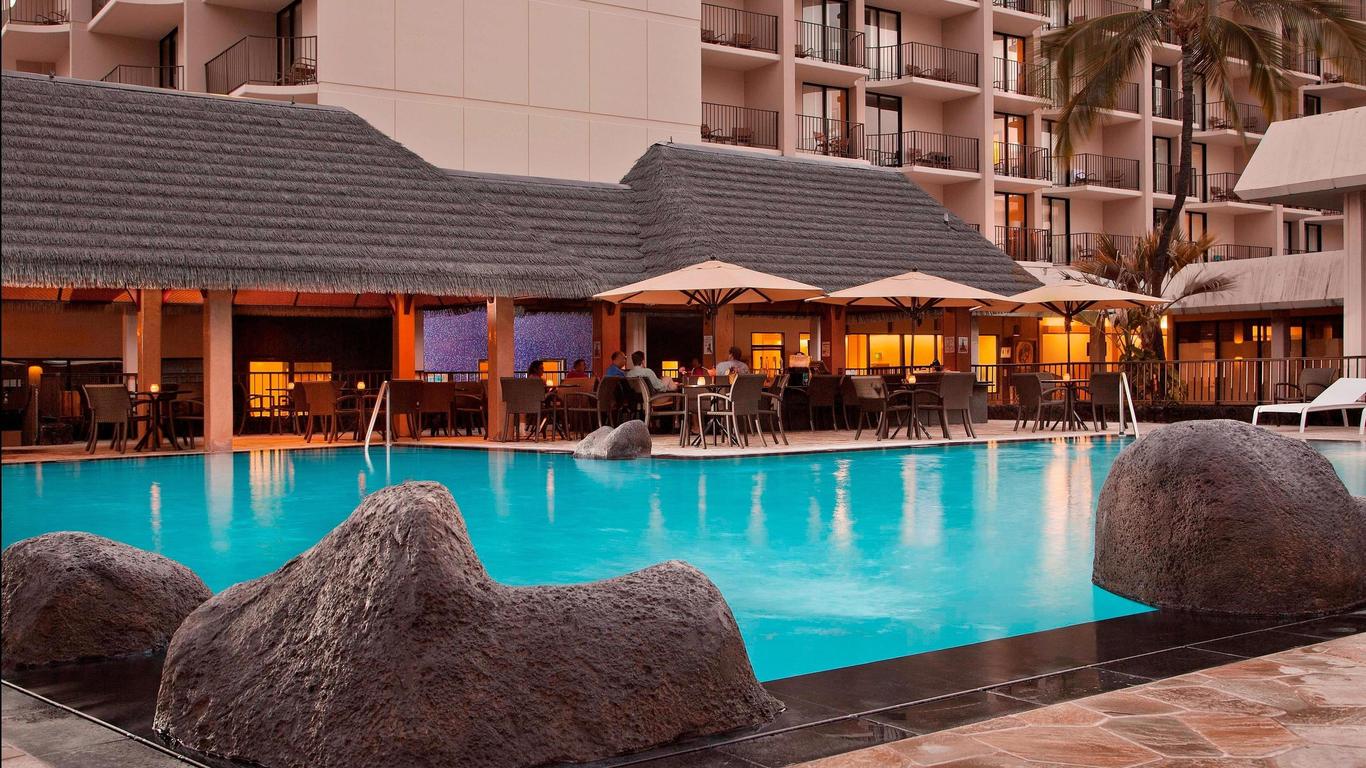 Courtyard by Marriott King Kamehameha's Kona Beach Hotel