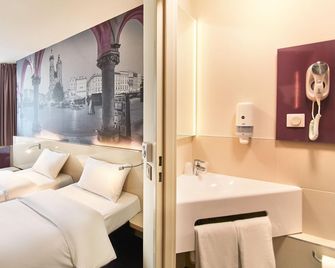 B&B HOTEL Kraków Centrum - Cracovia