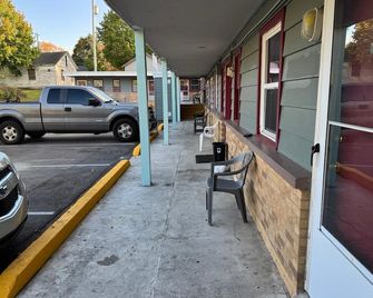 Economy Inn Cadillac - Cadillac