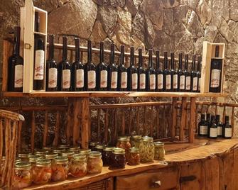 هوتل بوزو ساكرو - أولبيا - بار