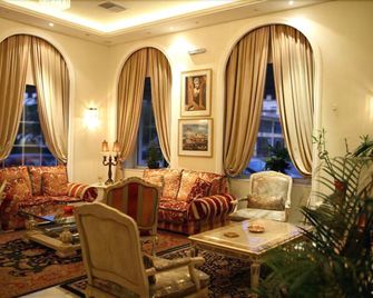 Nafsika Palace - Itéa