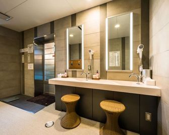 Super Hotel Utsunomiya - Utsunomiya - Bathroom
