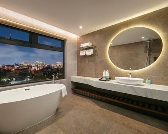 Hanoi Riverview Boutique Hotel & Apartment - Hanoi