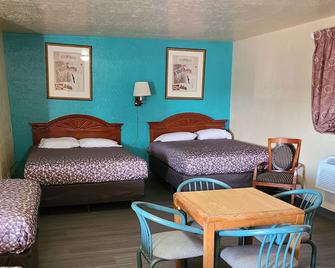 Encore Motel - Farmington - Bedroom