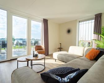 Europarcs De Kraaijenbergse Plassen - Beers - Pokój dzienny