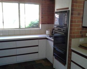 Busselton Beachfront - Busselton - Keuken