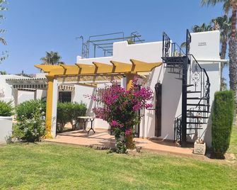 Noa is out sailing so no more rentals sorry - San Juan De Los Terreros - Outdoor view