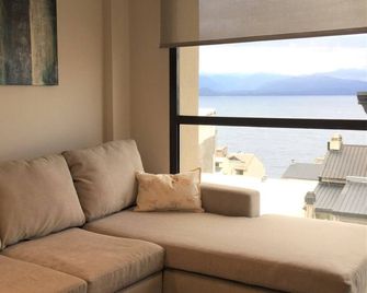 Urbana Suites & Studios 440 - Bariloche - Salon