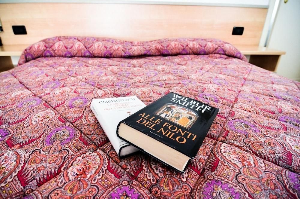 Albergo Alla Costa - פייבה די לדרו - חדר שינה