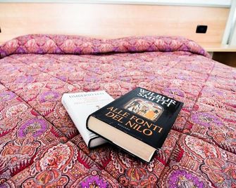 Albergo Alla Costa - פייבה די לדרו - חדר שינה