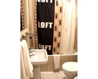 Hostal Intercentro - Granada