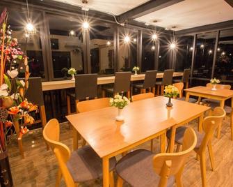 The Pine Golf & Lodge - Bangkok - Restaurant