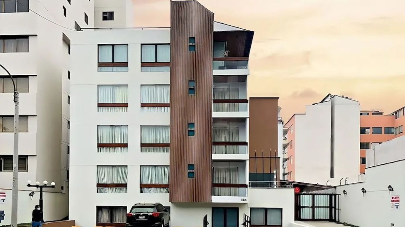 Inti Llaqta Hotel & Suites