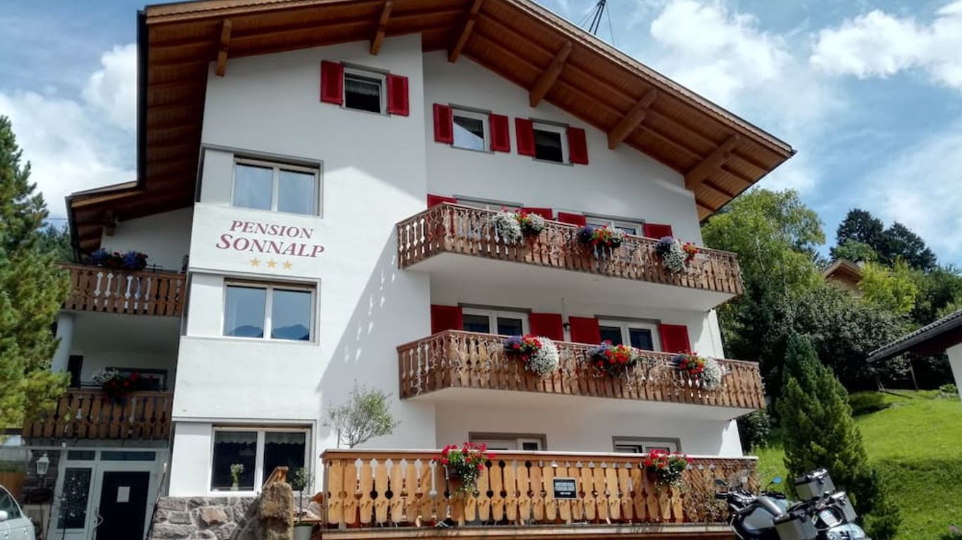 索納佩旅館飯店